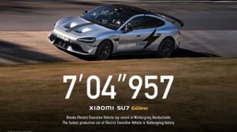 Xiaomi SU7 Ultra Taklukkan Sirkuit Nrburgring Dalam 7 Menit, Jadi Mobil Listrik Mewah Tercepat