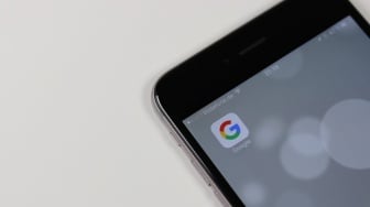 Cara Mudah Memindahkan Gambar dari Google Foto ke Galeri Ponselmu