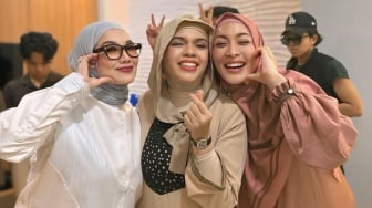Aaliyah Massaid Melahirkan, Ini Panggilan Angelina Sondakh dan Reza Artamevia usai Jadi Nenek