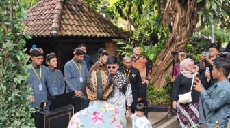 Acara Siraman Al Ghazali Dihadiri Sejumlah Artis dan Pejabat, KD dan Cam Imin di Antaranya
