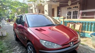 5 Mobil Bekas Matic di Bawah Rp 50 Juta: Nyaman di Jalanan Kota, Cocok buat Anak Muda