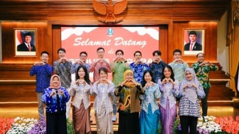 Gubernur Khofifah Terima Delegasi Mahasiswa Peking University Tiongkok: Promosikan Wisata Jatim