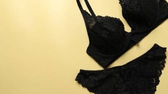 Bra Tanpa Kawat Lagi Naik Daun, Ini Alasan Cewek Kuliah & Kantoran Lebih Pilih Bralette