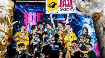 Perjalanan Menarik ONIC Jadi Juara MPL ID S15: Unggul Tipis 4 vs 3 Atas RRQ