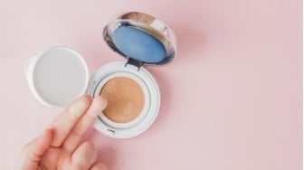 7 Cushion Terbaik untuk Kulit Kering: Kandungan SPF Tinggi, Harga Mulai Rp60 Ribuan