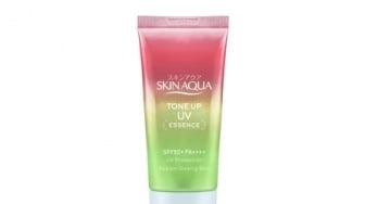 5 Sunscreen Skin Aqua Terbaik Mulai Rp60 Ribuan, Bikin Wajah Glowing Tanpa Whitecast