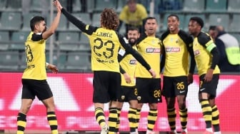 Prestasi AEK Athens, Klub Yunani yang Incar Dean James, Naik Level Atau Turun Nih?
