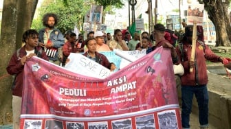 Sumsel Sepekan: Warga Muratara Blokir Jalan Tolak Tambang Emas, Mahasiswa Papua Suarakan Raja Ampat