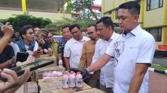 Anak-anak Terancam Imbas Susu Kedaluwarsa Beredar di Bogor, Simak Risiko Mautnya!