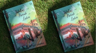 Review Novel Ikhlas Penuh Luka: Bukan tentang Melupakan, Tapi Merawat