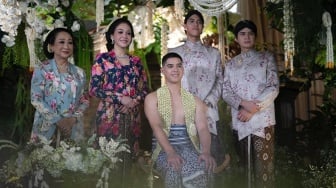 Al Ghazali Hanya Didampingi Ahmad Dhani dan Maia Estianty Saat Ngunduh Mantu