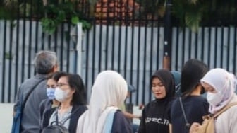 Lampu Kuning Ekonomi RI, 6 Bulan ke Depan Kehidupan Warga Makin Resah