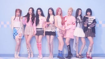 Hearts2Hearts Jadi Peri Keberuntungan di Sekolah Lewat Teaser MV Lagu Style