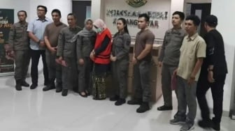 Purwati 'Nyanyi' Lagi? Mantan Kadinkes Karanganyar Kembali Diperiksa dalam Kasus Korupsi Alkes