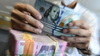 Rupiah Terancam Rp16.600 Akibat Konflik Iran-Israel: Investor Panik Cari Aset Aman