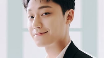 4 Ide OOTD Minimalis ala Lee Do Hyun yang Bisa Kamu Tiru