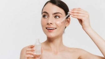 4 Kombinasi Serum Retinol dan Niacinamide untuk Kulit Cerah Bebas Kerutan