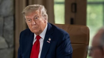Israel Bakal Balas Serangan Iran, Trump Kasih Peringatan Orang di Teheran Mengungsi