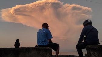 Imbas Erupsi Lewotobi Laki-laki, Sejumlah Penerbangan di Bali Dibatalkan