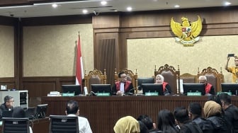 Terbukti Jadi Makelar Kasus, Zarof Ricar Divonis 16 Tahun Penjara
