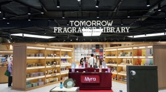 Perpustakaan Parfum Pertama di Asia Hadir di Jakarta, Surga Baru Buat Belanja Wewangian!