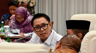 Kaltim Terancam Tertinggal! Eko Patrio Desak Percepatan Listrik dan Sinyal di 109 Desa