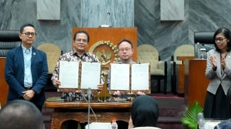 Untuk Efisienkan Perjalanan Dinas, DPR Tandatangani Nota Kesepahaman dengan GoCorp Gojek
