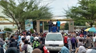 SPMB Kacau? Anak Dekat Sekolah Tak Lolos, Warga Demo !