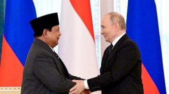 Sambut Prabowo di Rusia, Putin: Kami Terbuka Kerja Sama dengan Indonesia di Bidang Nuklir