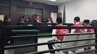 Oknum Pegawai Kemenag Cilegon Nyambi Jadi Calo CPNS Dituntut 6 Tahun Penjara