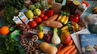 7 Makanan untuk Lancarkan Buang Air Besar, Sembelit Minggir Jauh-jauh!