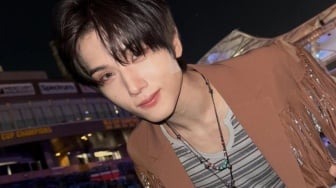 4 Ide Gaya Kasual Jisung NCT Dream untuk Tampilan Sederhana dan Modis