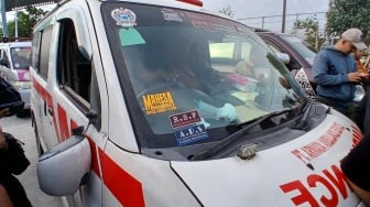 Viral Ambulans Angkut Sepeda Motor, Begini Pengakuan Sopir