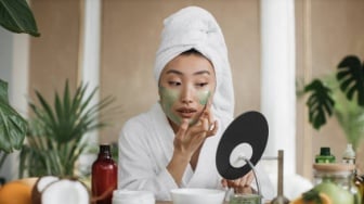 7 Rekomendasi Masker Wajah untuk Kulit Kombinasi, Mulai Rp5 Ribuan Saja