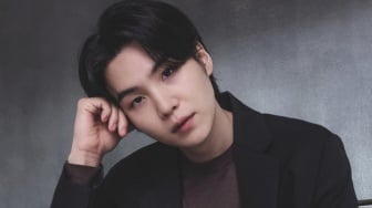 Selesai Wajib Militer, Suga BTS Tulis Surat Permintaan Maaf untuk Penggemar