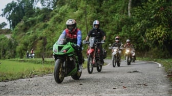 Motorcycle Enthusiast Uji Performa Pelumas Motul Sekaligus Explore Keindahan Alam Indonsia