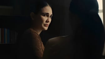 Review Film Jalan Pulang: Teror Sosok Misterius yang Penuh Dendam