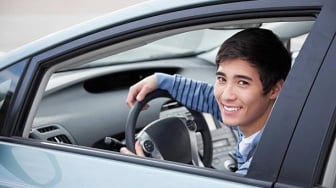 Review Toyota Yaris Bakpao, Mobil Bekas Recommended Buat Mahasiswa Pengen Irit Tapi Tetap Estetik