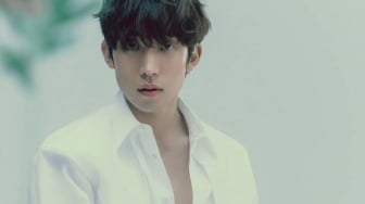Tampil Gagah dan Stylish, Intip 4 OOTD Kasual Maskulin ala Lee Sang Yi