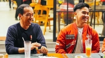 Kaesang Jadi Faktor Jokowi Belum Daftar Caketum PSI, Analis: Tak Mungkin Anak Sama Bapak Saling...