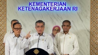 Kemnaker Cairkan BSU Hari Ini untuk 2,4 Juta Penerima, Buruan Cek Rekening