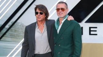 Tom Cruise dan Brad Pitt Reuni di Premiere Film F1, Sukses Jadi Sorotan