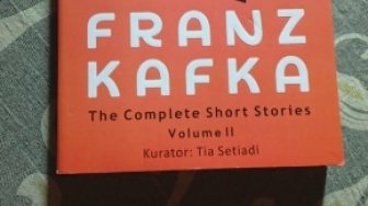 Review The Complete Short Stories II: Dunia Kafka dalam Fragmen dan Sunyi