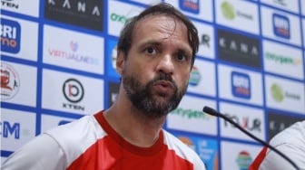 Mauricio Souza Hati-Hati Seleksi Pemain, Siap Antar Persija Terbang Tinggi!
