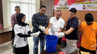 395 Gram Sabu Dimusnahkan di Kubu Raya, Mahasiswa Jawa Timur Selundupkan Lewat Celana Dalam!