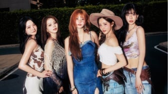 fromis_9 Ungkap Semangat Musim Panas Penuh Energi di Lagu Like You Better