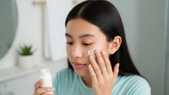 Daftar 7 Moisturizer Atasi Wajah Bruntusan, Jadikan Kulit Halus Bercahaya