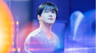Pandu Acara Musik, Rowoon Tampil Memikat dalam Serial Spring of Youth