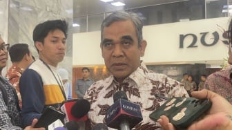 Mendagri Disorot Usai Banyak Masalah Diselesaikan Prabowo, Ahmad Muzani: Jangan Jadi Beban Presiden