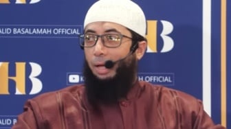Ustaz Khalid Basalamah Klarifikasi Usai Diperiksa KPK, Singgung Media: Saya Seperti Diborgol